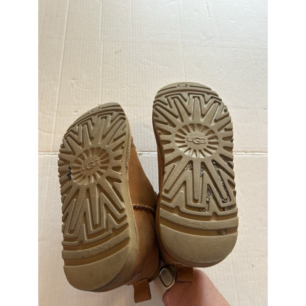 UGG Classic Ultra Mini Shearling Suede Ankle Boots Chestnut Women’s EU 40 Sz 9 - Picture 12 of 12